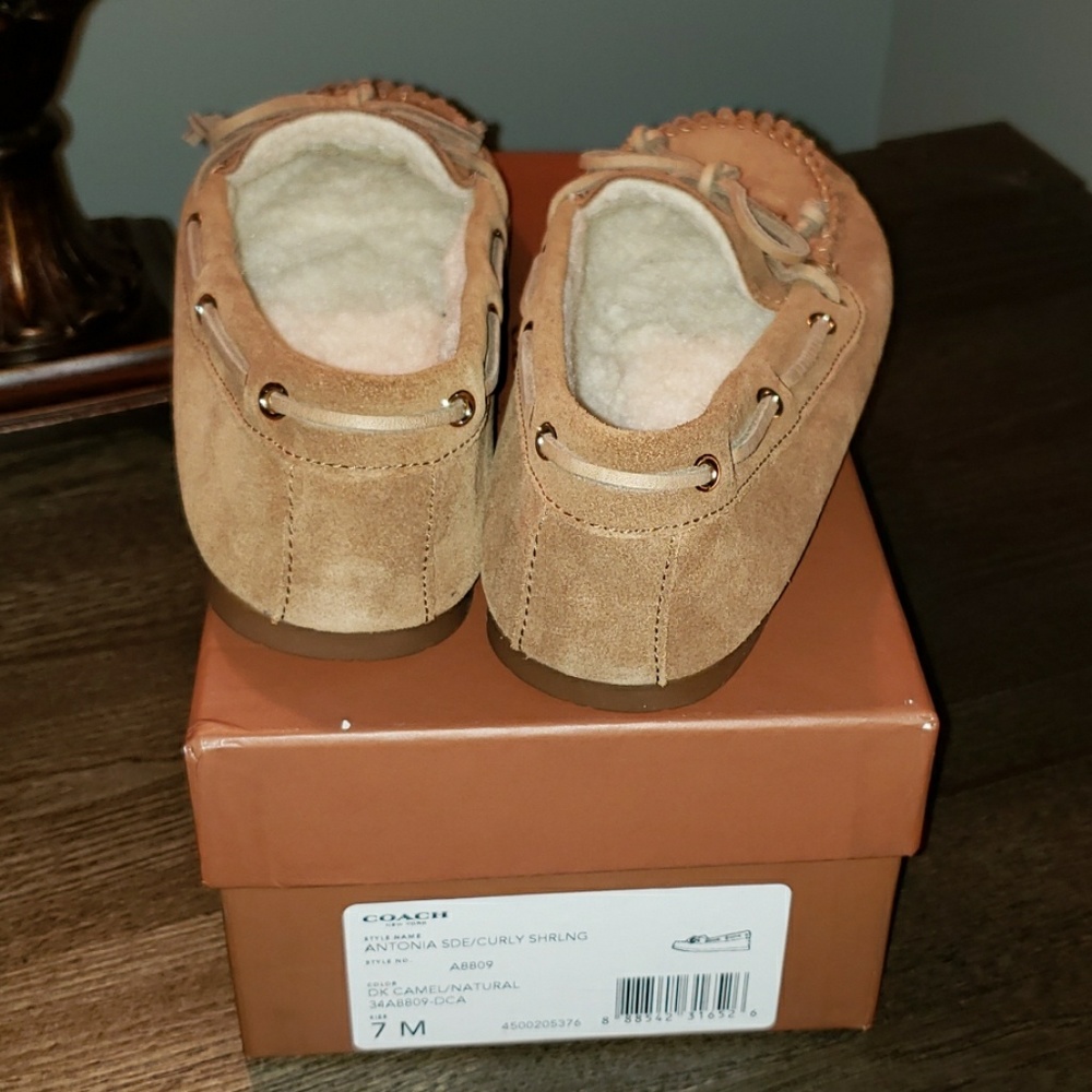 New Coach Dark Camel/Natural Antonia Suede Curly Shearling Slipper Size 7 - Picture 5 of 8
